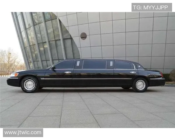 汉宫林肯与70的巅峰对决谁能在这场较量中脱颖而出成为赢家 汉宫林肯与70的巅峰对决谁能在这场较量中脱颖而出成为赢家