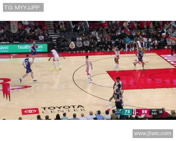 NBA季前赛魔术对火箭精彩直播回顾与赛况分析