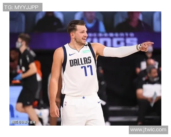 雷恩与波尔多激战正酣比分悬念迭起引发球迷热议